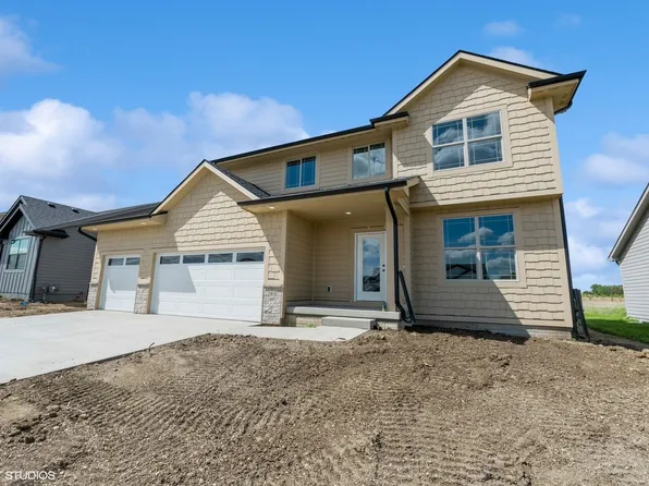 285 NW Ashley Ave, Waukee, IA 50263