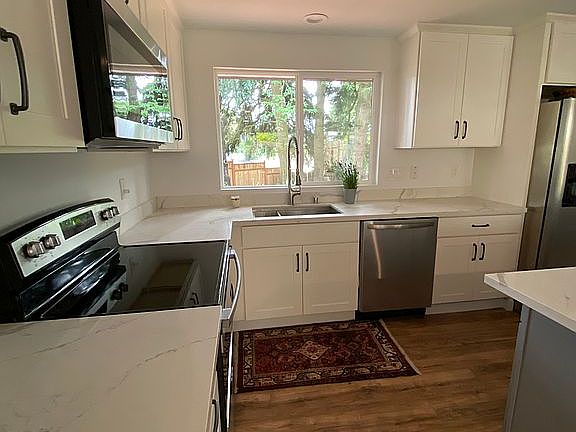 4th image of 15709 NE 110th St
