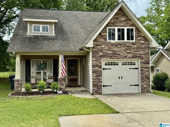 101 Stonecreek Pl, Calera, AL 35040