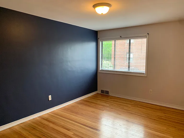25835 Woodward Ave #104 — Photo 9