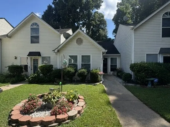 9063 Stoneleigh Trce, Douglasville, GA 30134