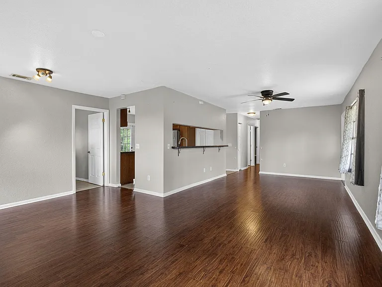 16932 Okeechobee Blvd — Photo 17