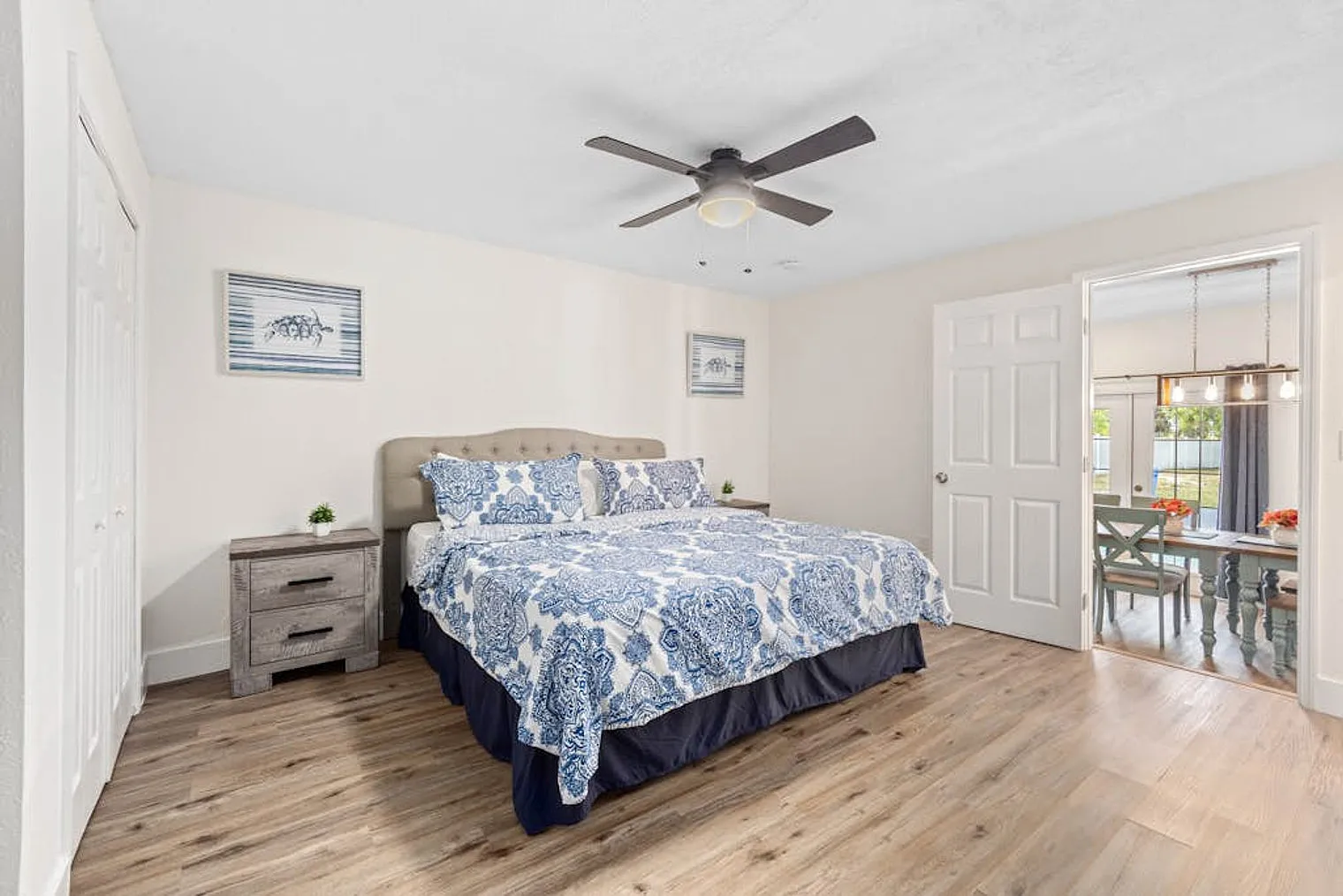 5 bed, 4.0 bath, 2927 sqft, $7,143 — Photo 3