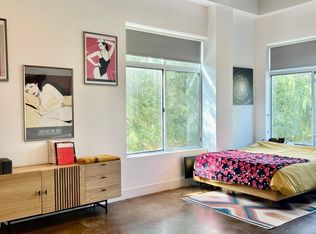 2401 E 6th St APT 5072, Austin, TX 78702