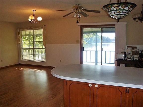 4th image of 1695 County Road 3108