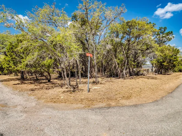 2 Agave Ct, Wimberley, TX 78676