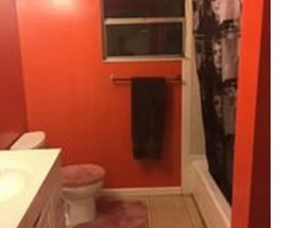 605 SW 75th St APT 204, Gainesville, FL 32607