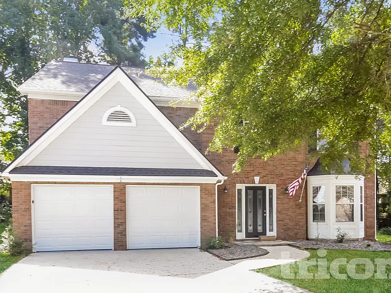 1101 Tuscany Cir SW — Photo 1