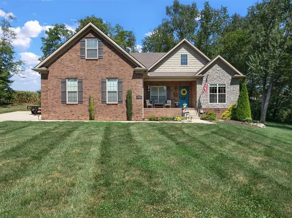 331 Atlantis Ct, Bowling Green, KY 42104