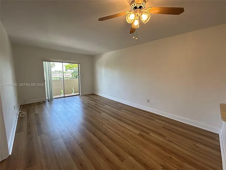 7505 SW 82nd St #320 — Photo 13