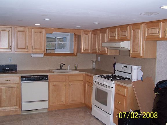 basement kitchen