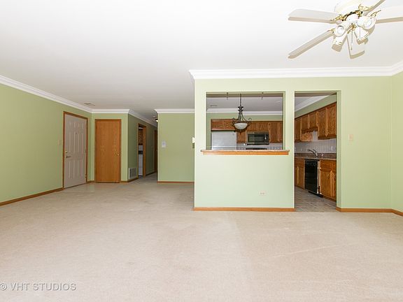 4th image of 13432 E Circle Dr APT 506