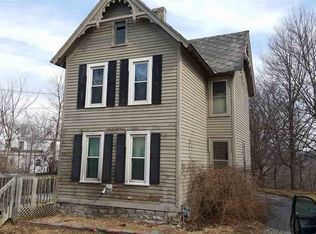 57 Reed St, Canajoharie, NY 13317