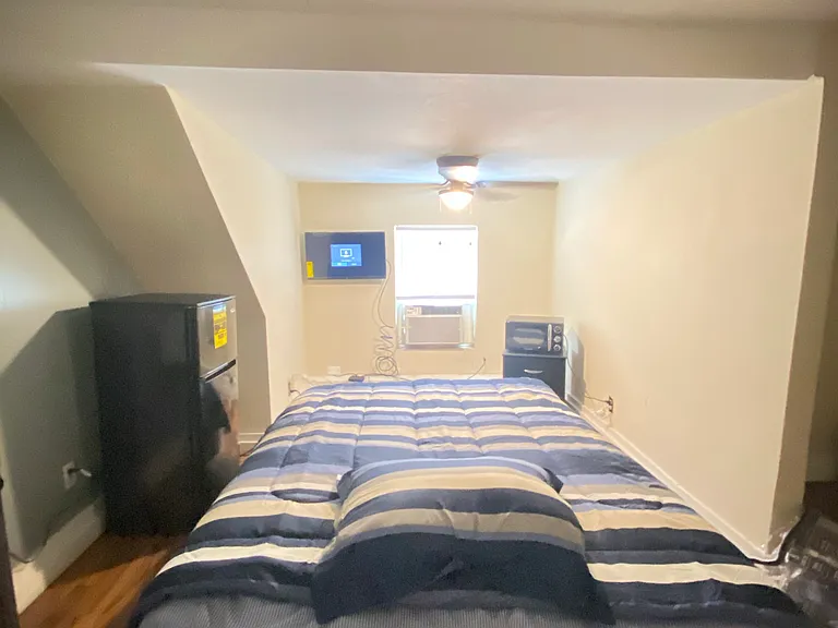 2411 Forrest Ave #2 — Photo 7