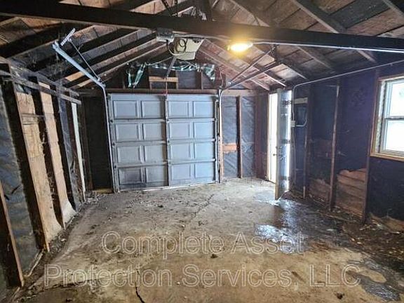 3rd image of 3145 Parkway North St