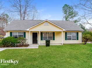 2 Larch Ct, Durham, NC 27703