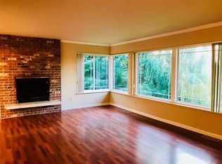 8817 NE 161st Pl, Kenmore, WA 98028