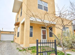 547 Pennsylvania St SE, Albuquerque, NM 87108