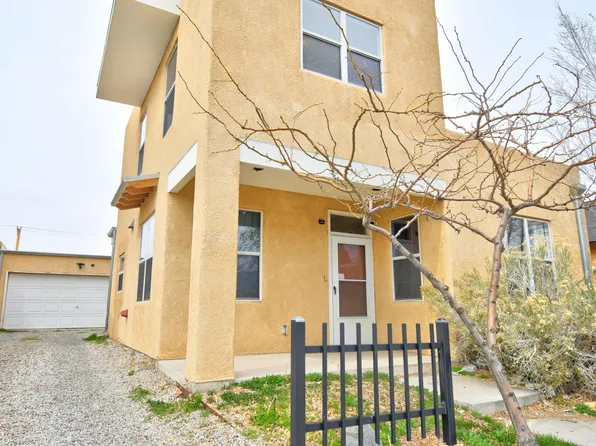 547 Pennsylvania St SE, Albuquerque, NM 87108