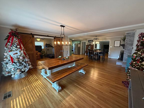 3rd image of 3329 NE Lincolnton Road