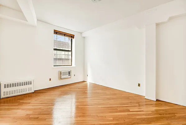 Sold by Compass | media 16