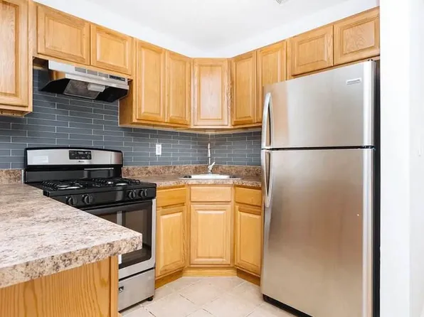 177 Buffalo Avenue image 3 of 6