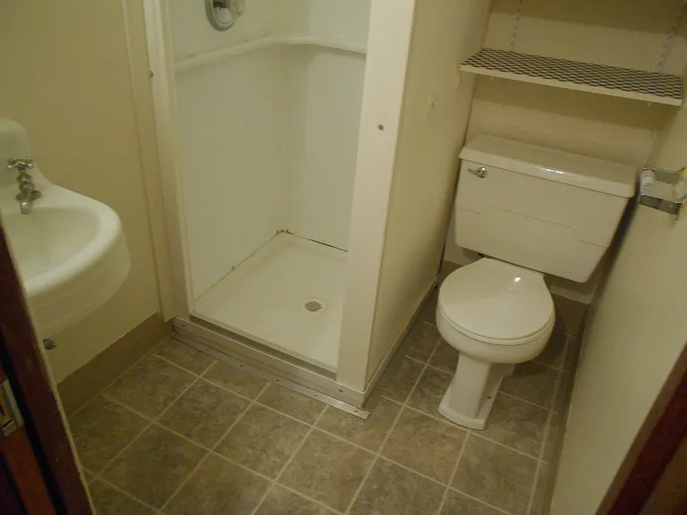 519.5 S Almon St #C — Photo 7