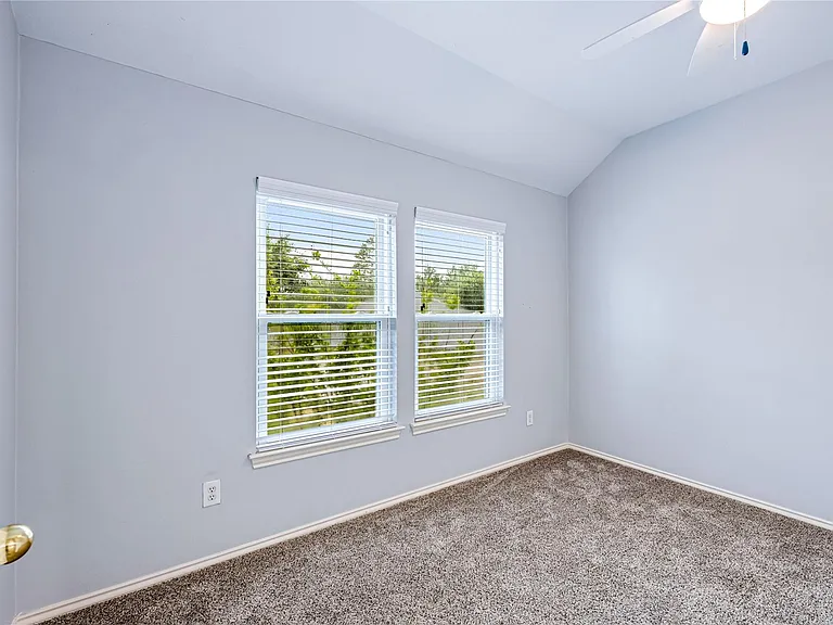 28507 Chateau Springs Ct — Photo 19