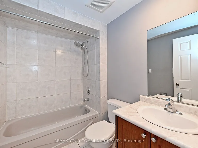 35 Dakin Dr — Photo 42