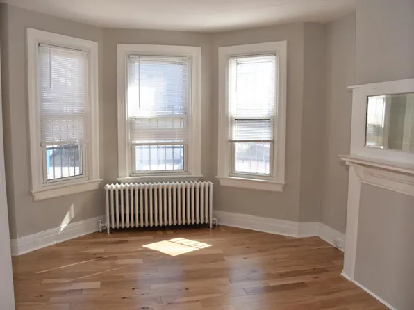 227 S Mathilda St #4, Pittsburgh, PA 15224