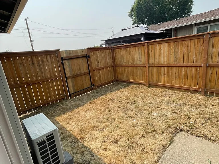 Albany Meadows Apartments — Photo 33