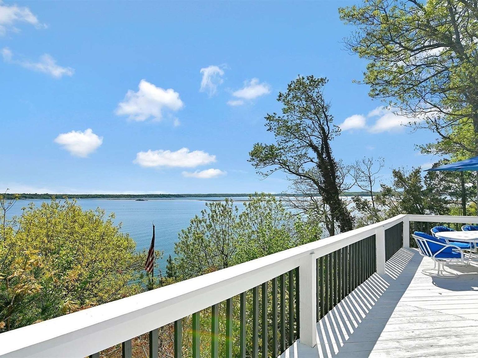 170 Eatons Neck Rd, Northport, NY 11768 | Zillow