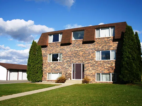 1716 Pleasant View Dr, Mankato, MN 56003