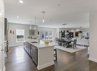 5233 Highpointe Lakes Dr #101, Westerville, OH