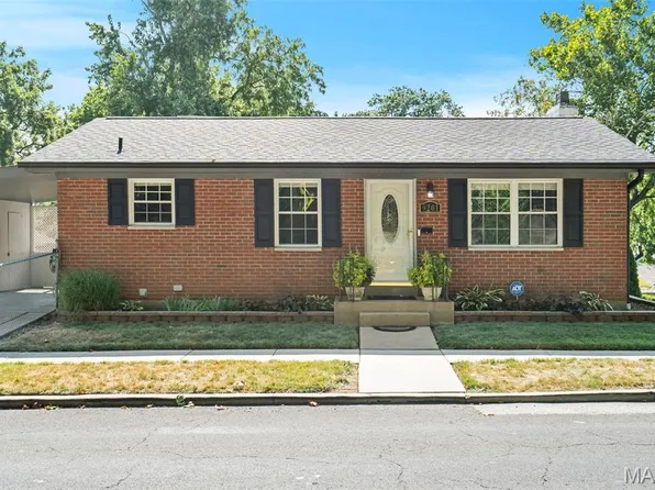 9201 Niles Pl, Saint Louis, MO 63123