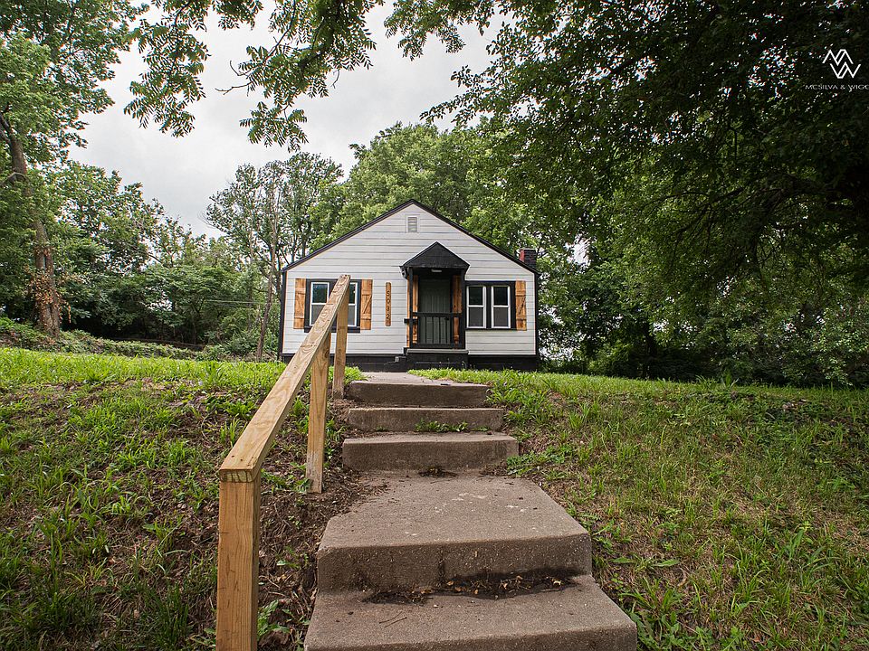 1st image of 5032 S Benton Ave
