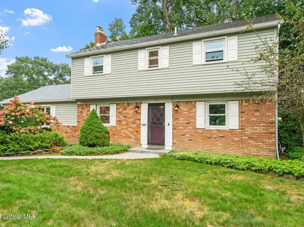 187 Wood Dale Drive, Ballston Lake, NY 12019