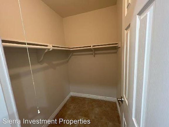5th image of 5252 Cahuenga Blvd APT 7