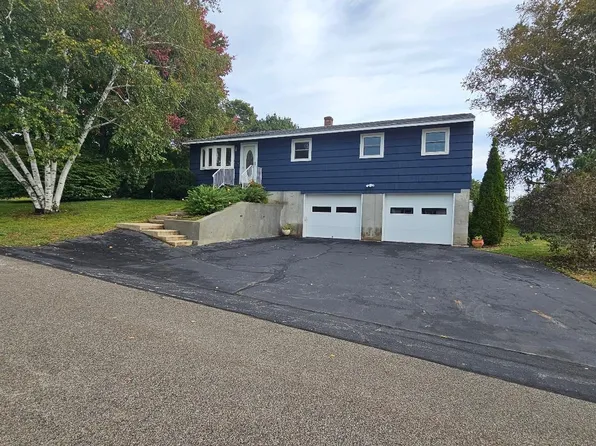 34 Meadow Lane, Greenland, NH 03840