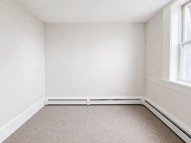 11 Park St #1 — Photo 7