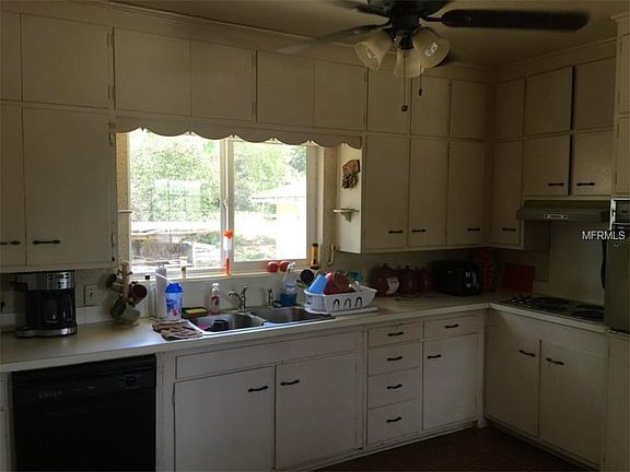 5th image of 1014 Campbell Ave