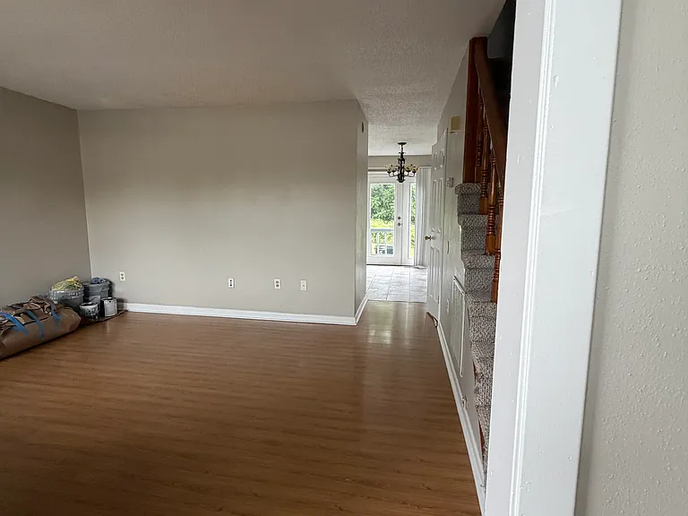 230 Oakcrest Cir #230 — Photo 7