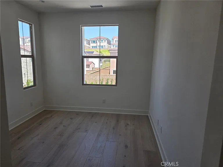 211 Maricopa — Photo 17