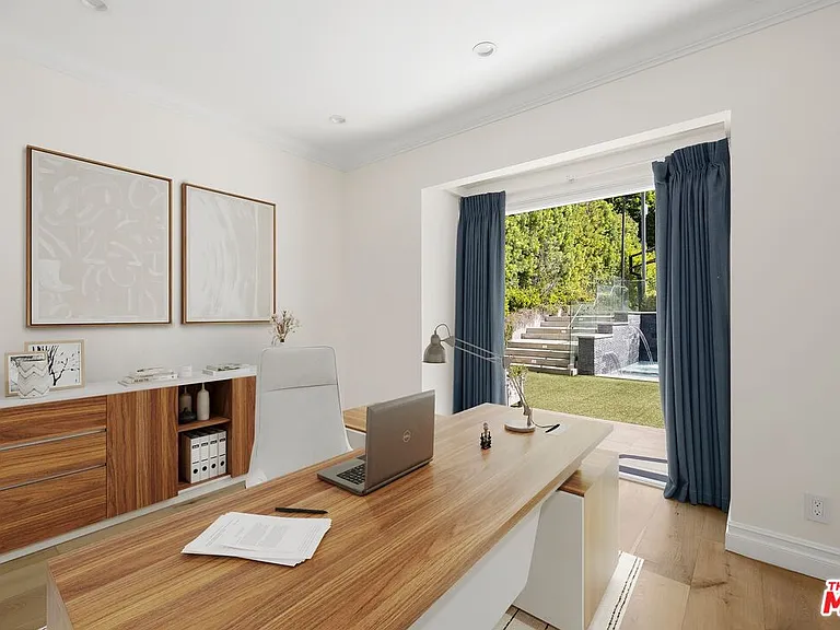1214 Coldwater Canyon Dr — Photo 16