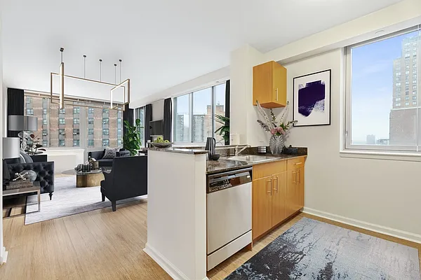 Rented by Greystar | media 3