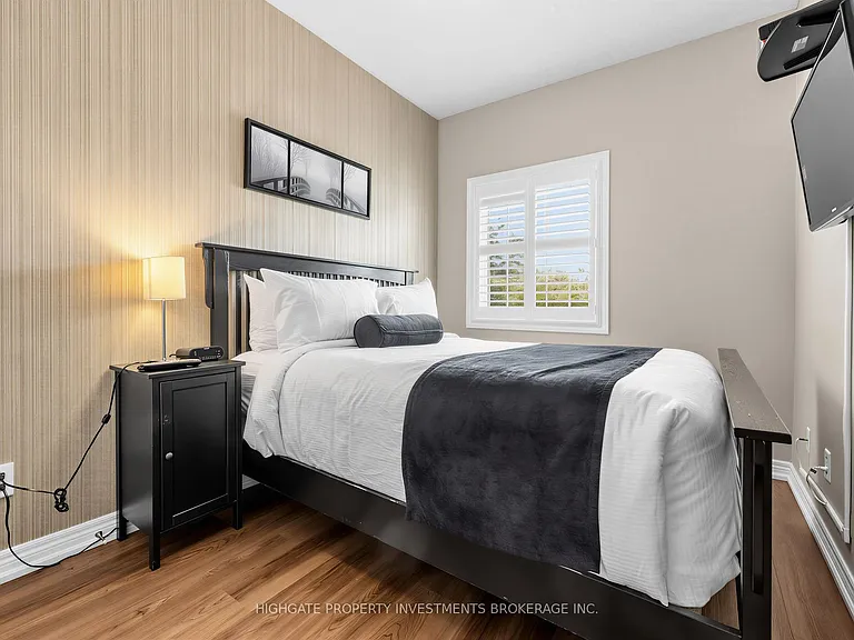 10480 Islington Ave #20 — Photo 21