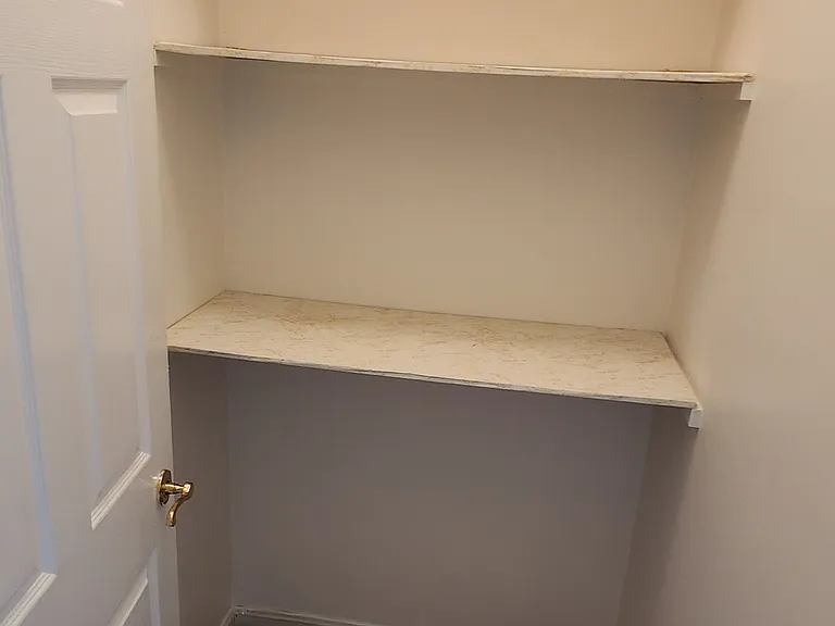 667 Saratoga St #2 — Photo 10