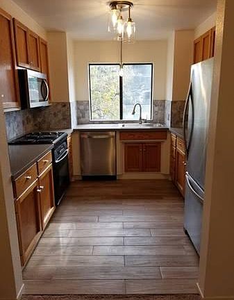 2nd image of 138 Blaine St