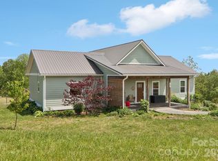 68 Simply Grateful Dr, Hendersonville, NC 28792