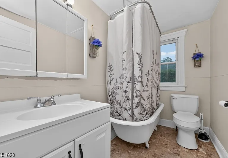 11 Pulaski Rd — Photo 15